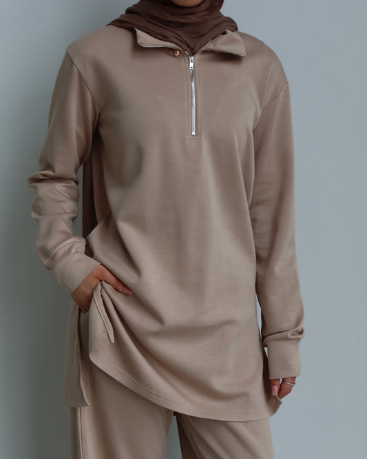 Quarter Zip Set