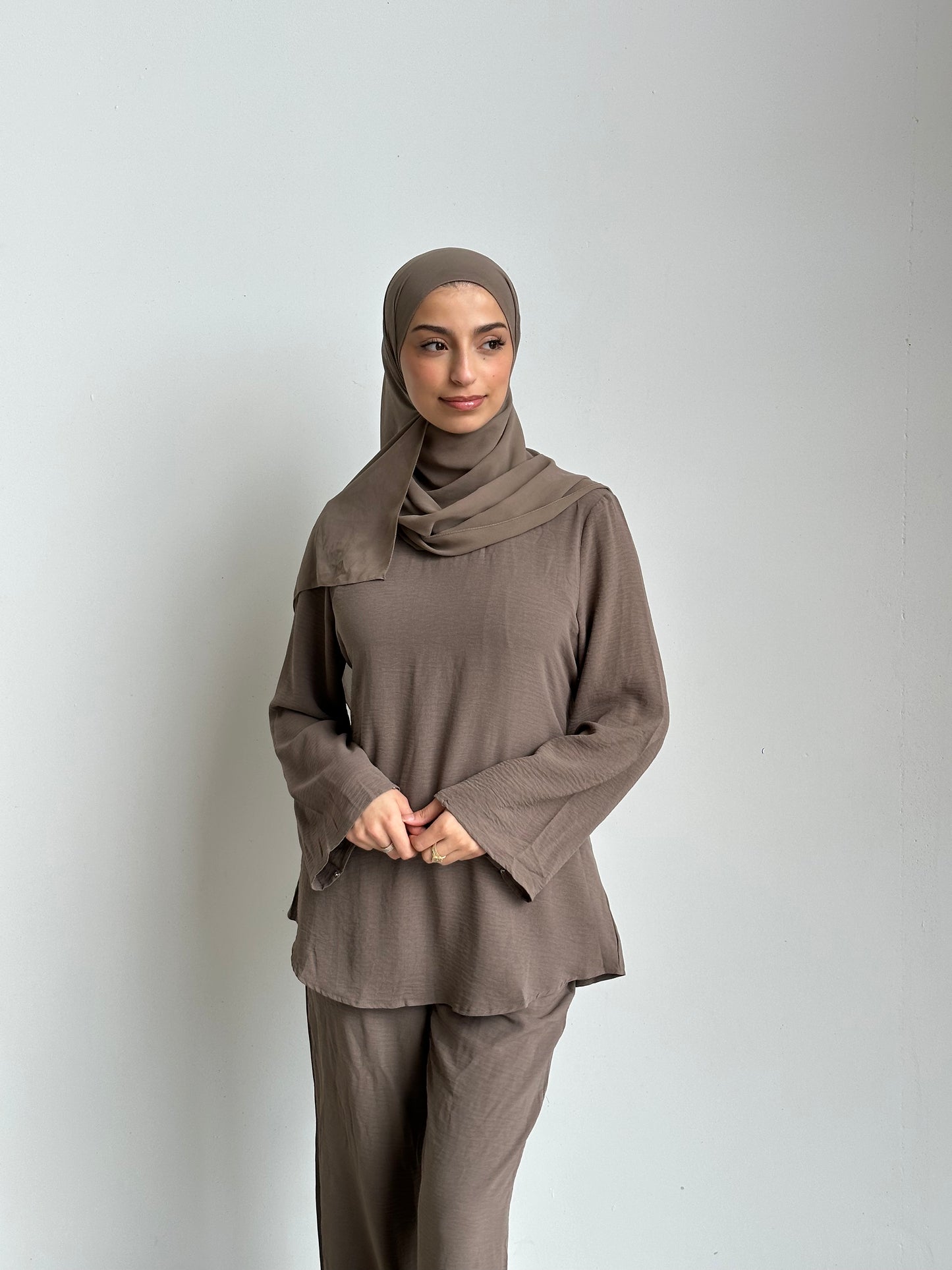 Rana Tie Set