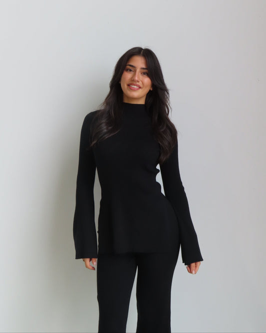 Saraya Knit Set