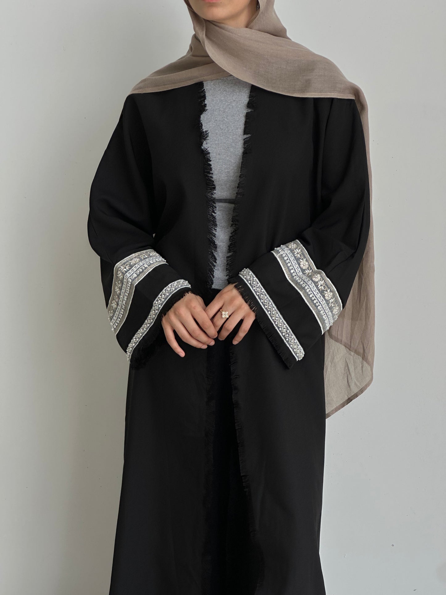 Amirah Open Abaya