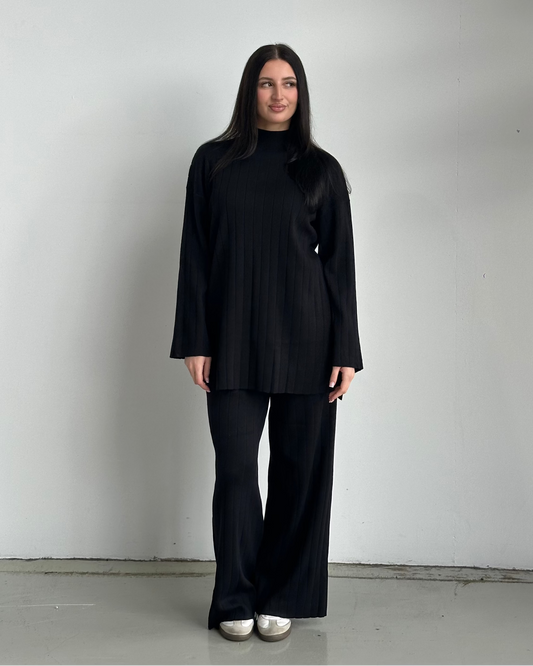Amelia Knit Set