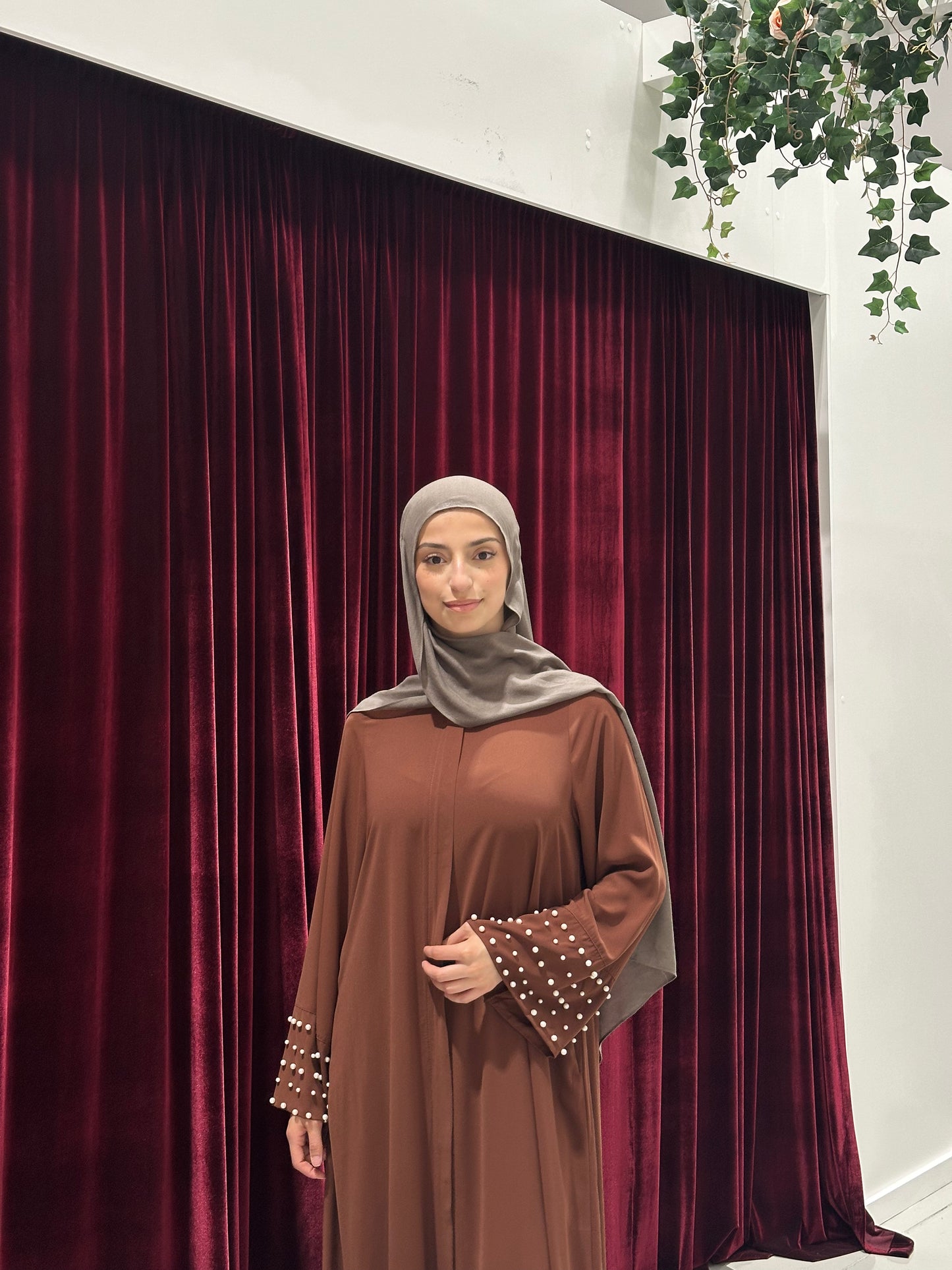 Amal Pearl Abaya