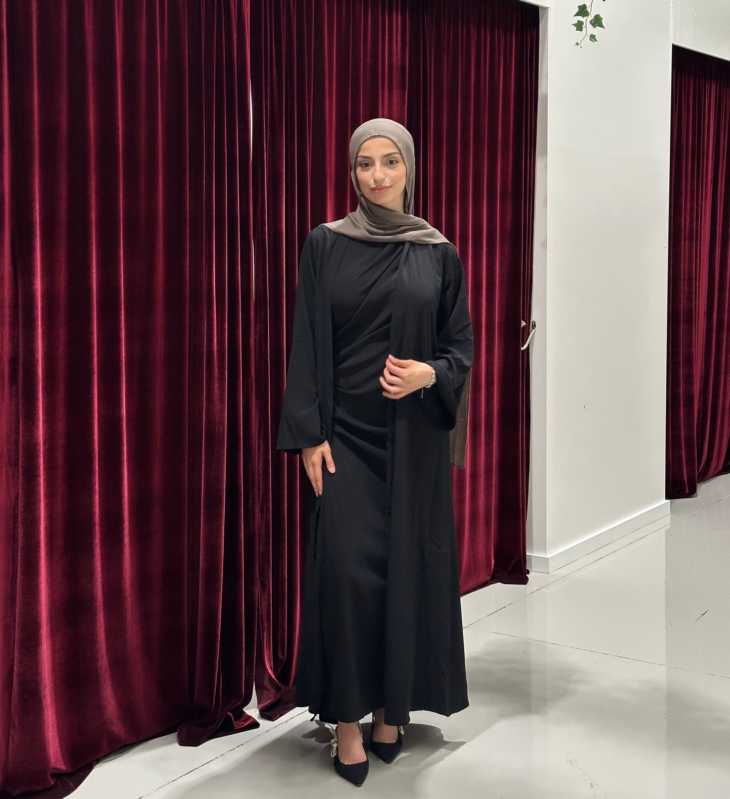 Noelle Abaya Set