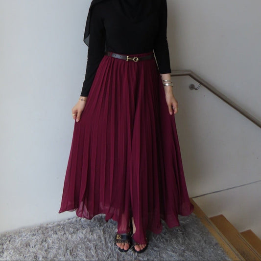 Ria Pleat Skirt