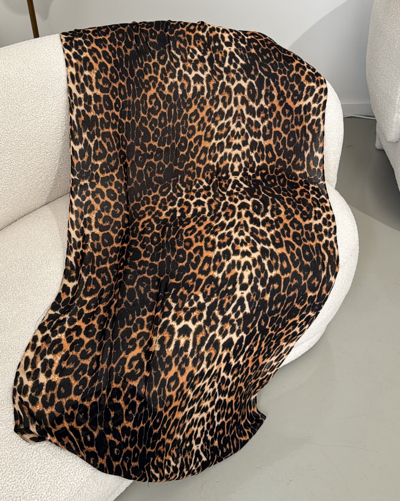 Leopard Modal