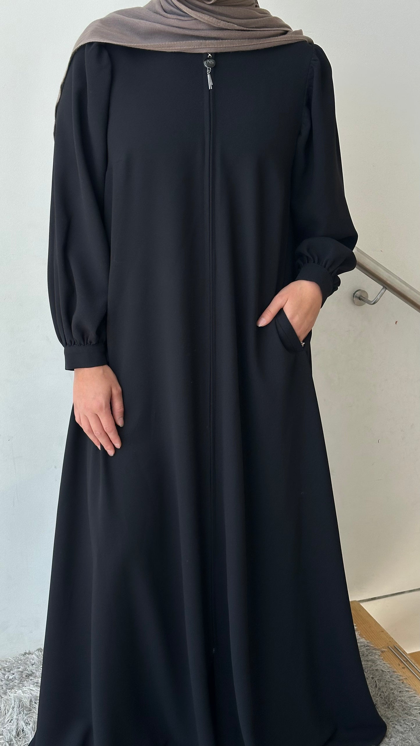 Rayan Zip Abaya