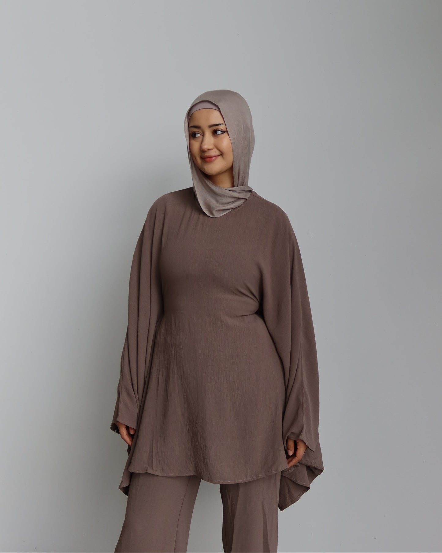 Nyla Batwing Set