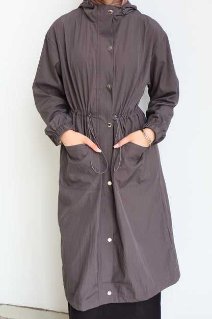 Lara Windbreaker