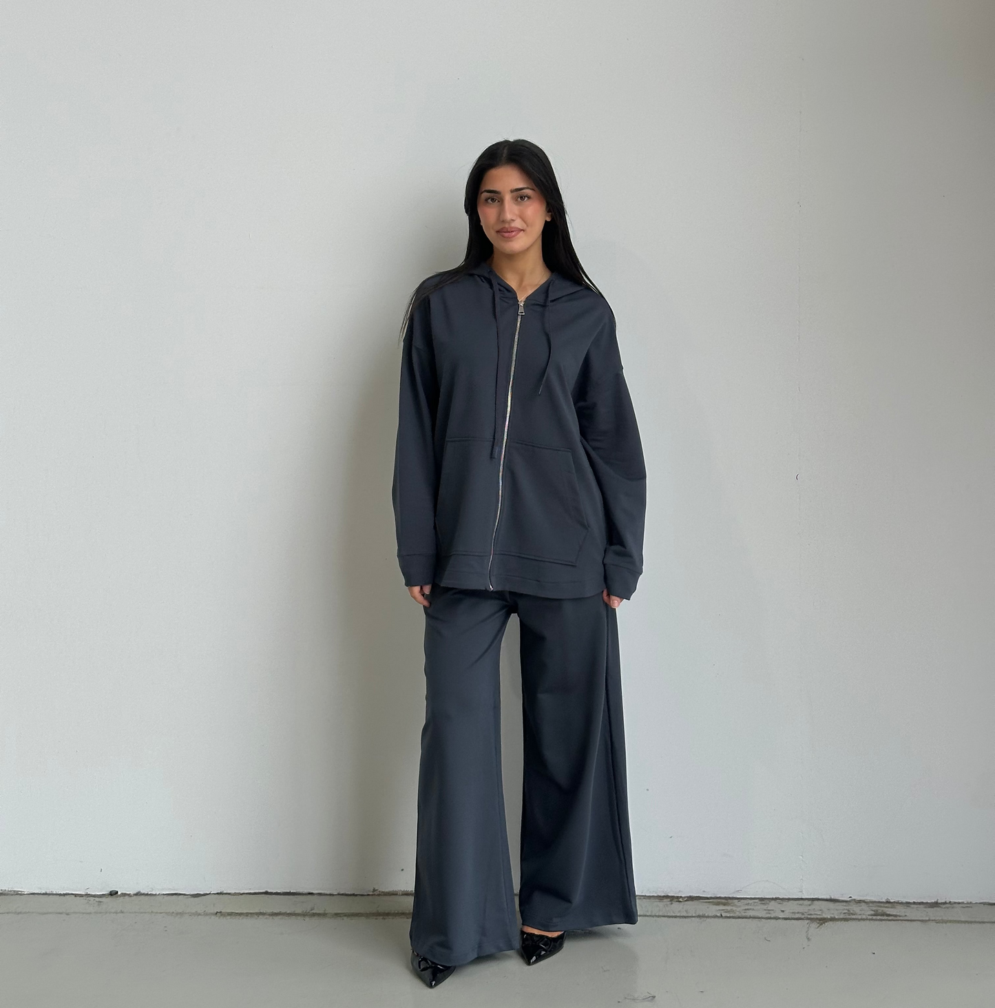Ava Trackie Set