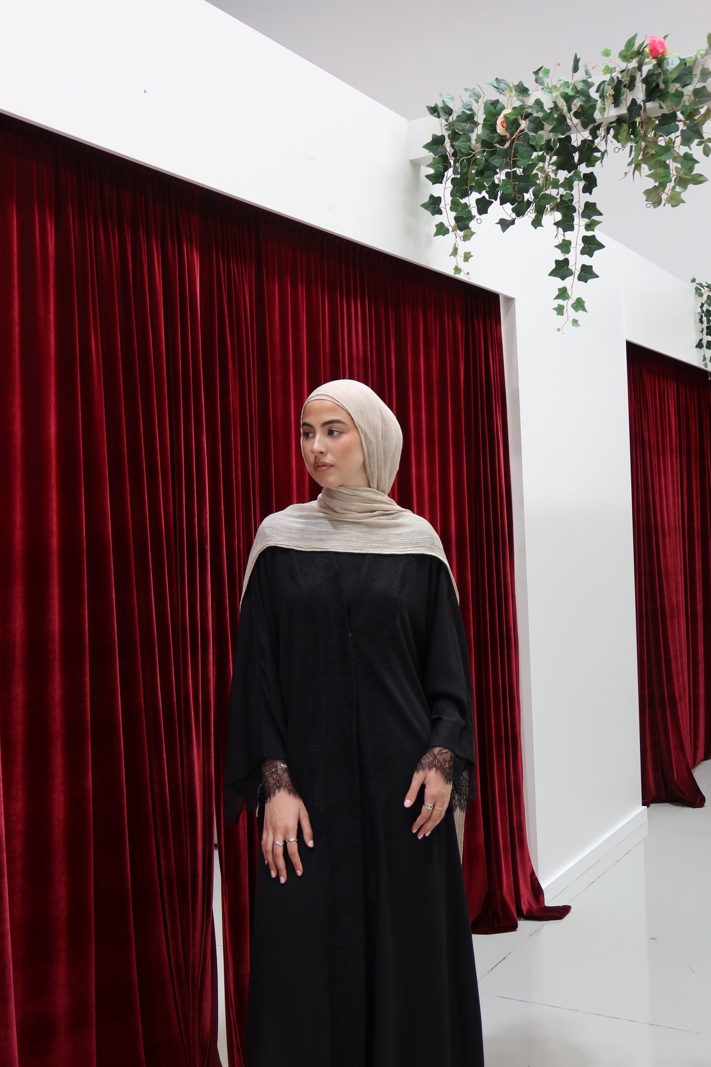 Lacey 2pc Abaya