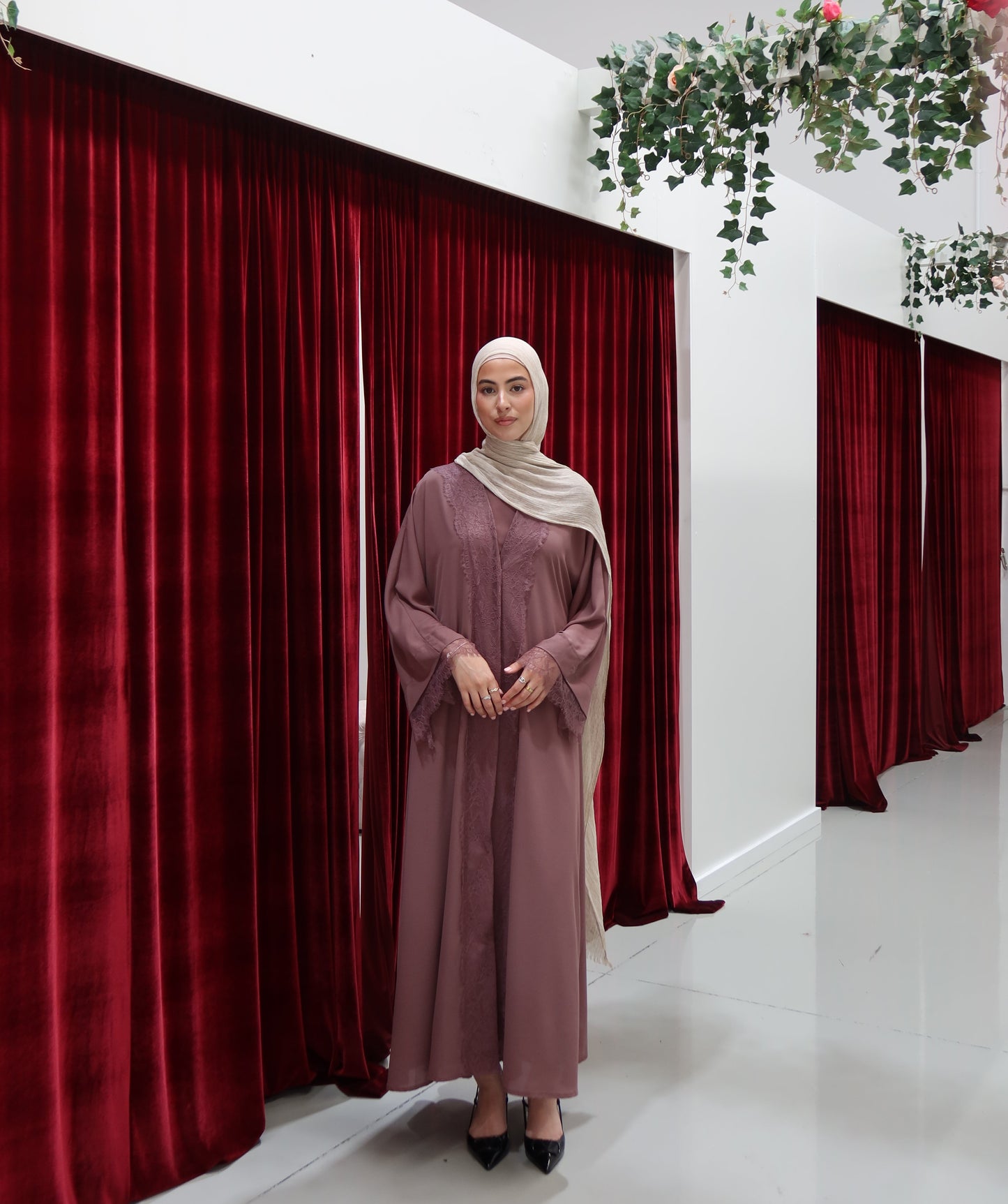 Lacey 2pc Abaya