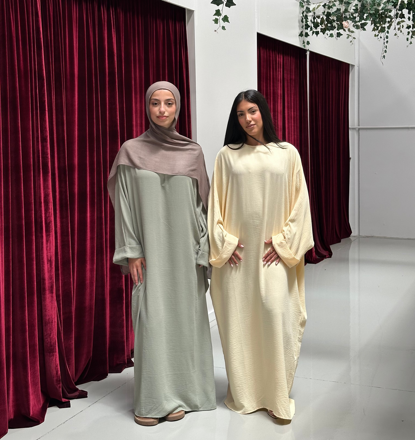 Anika Batwing Abaya