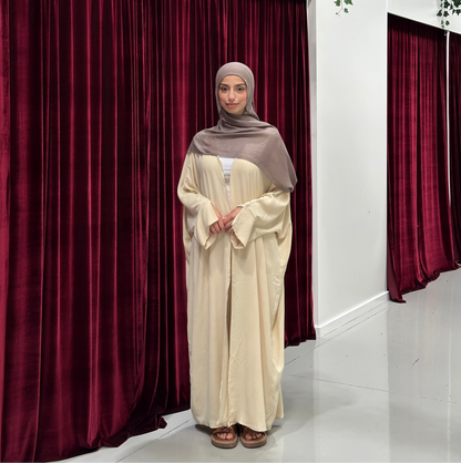Nila Batwing Open Abaya