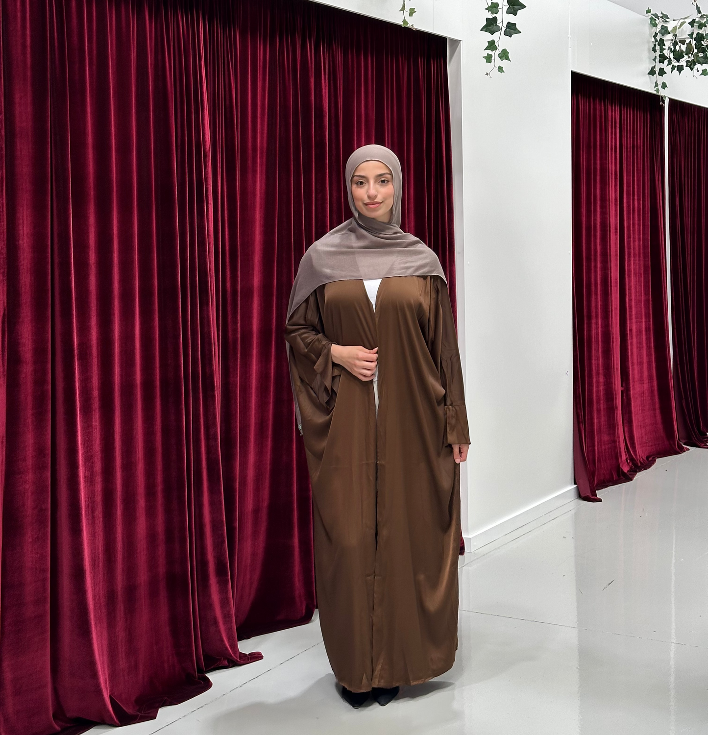 Ayana Batwing Open Abaya