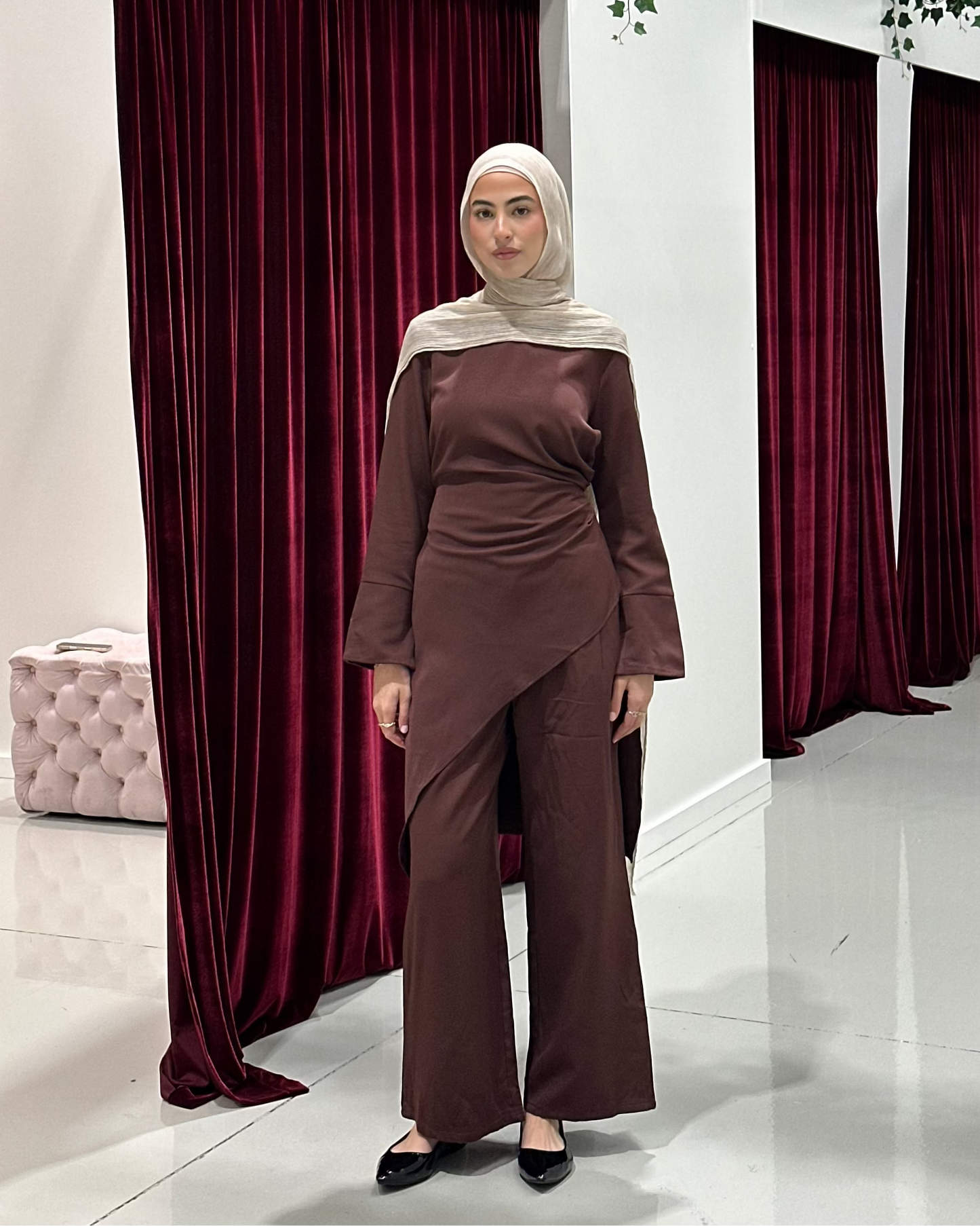 Ava Asymmetrical Set