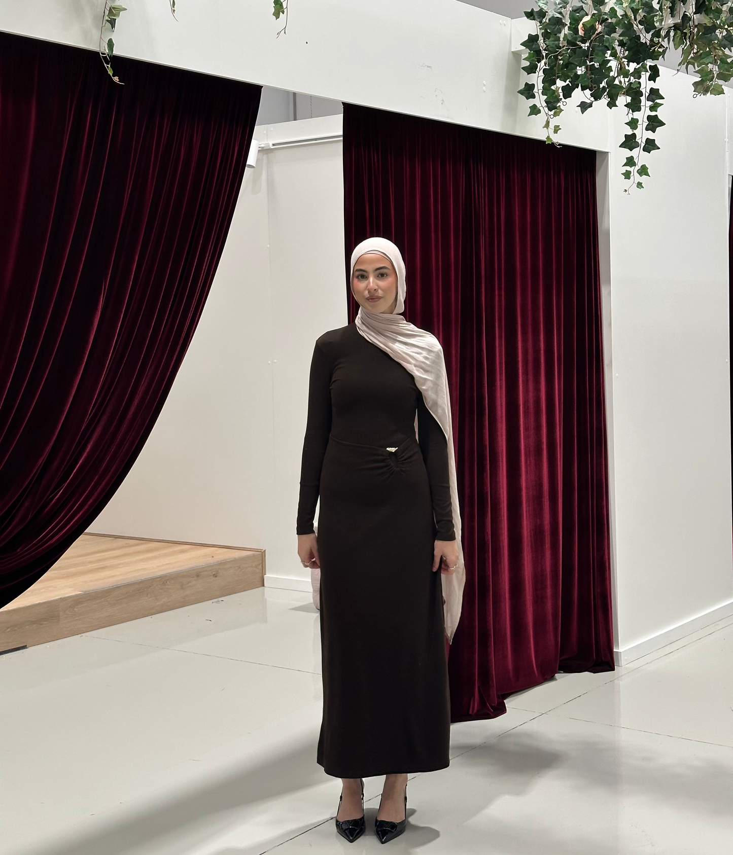 Anisa Dress