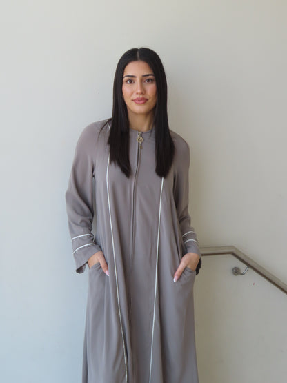 Jana Detailed Abaya