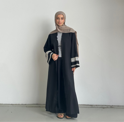 Amirah Open Abaya