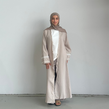 Amirah Open Abaya