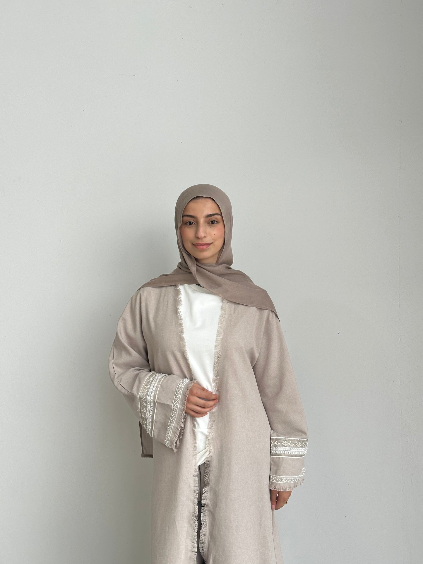 Amirah Open Abaya