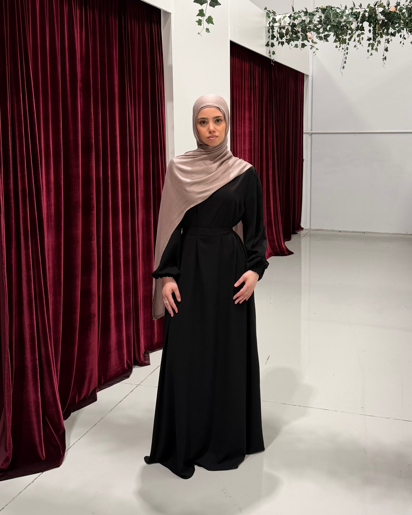 Cuffed Abaya