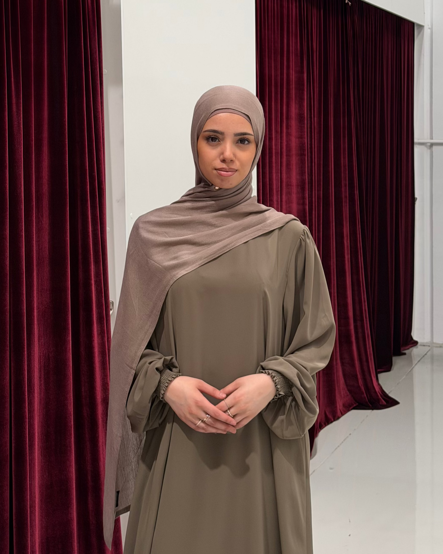 Cuffed Abaya