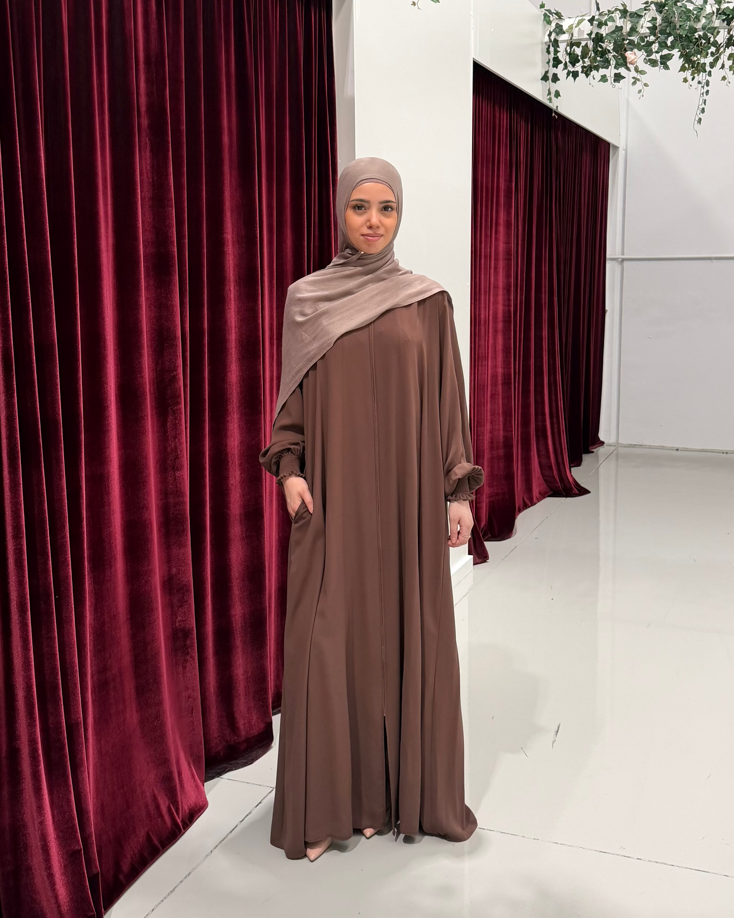 Loop Abaya