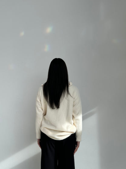 Agnes Quater Zip