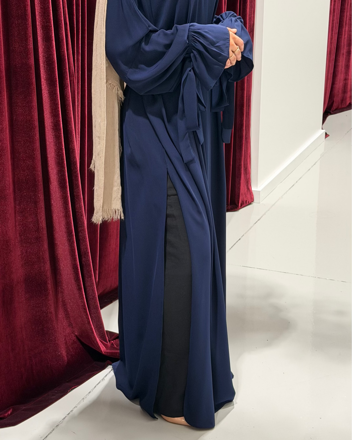 Nuha Split Abaya 2.0