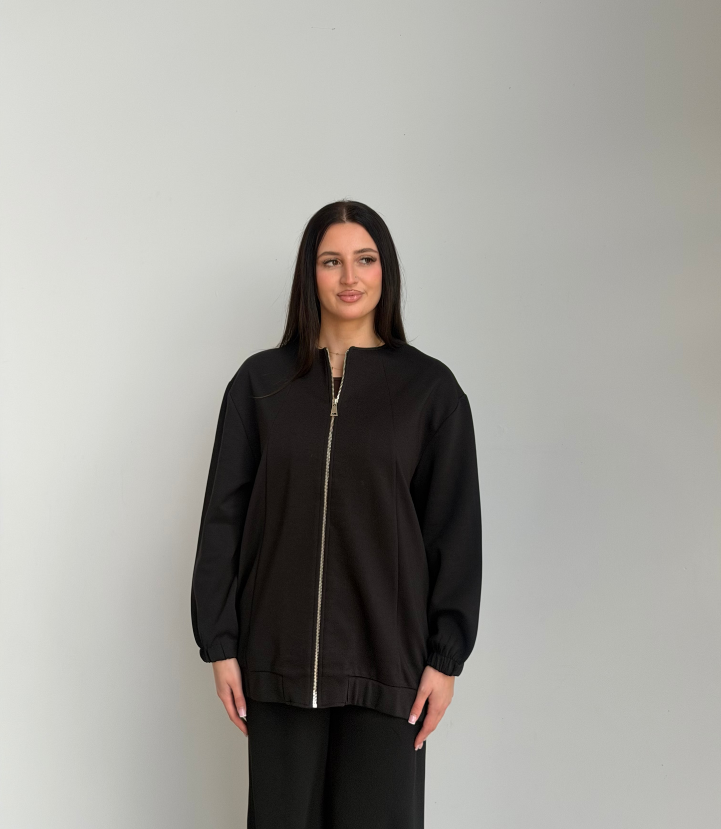 Mya Zip Top