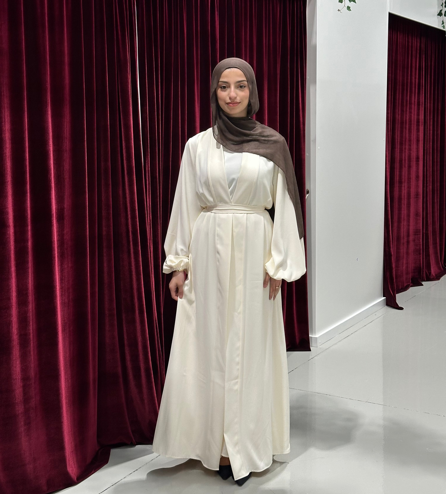 Amar Abaya Set