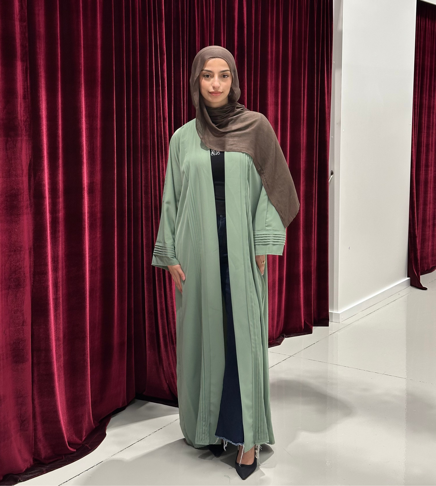 Rose Open Abaya