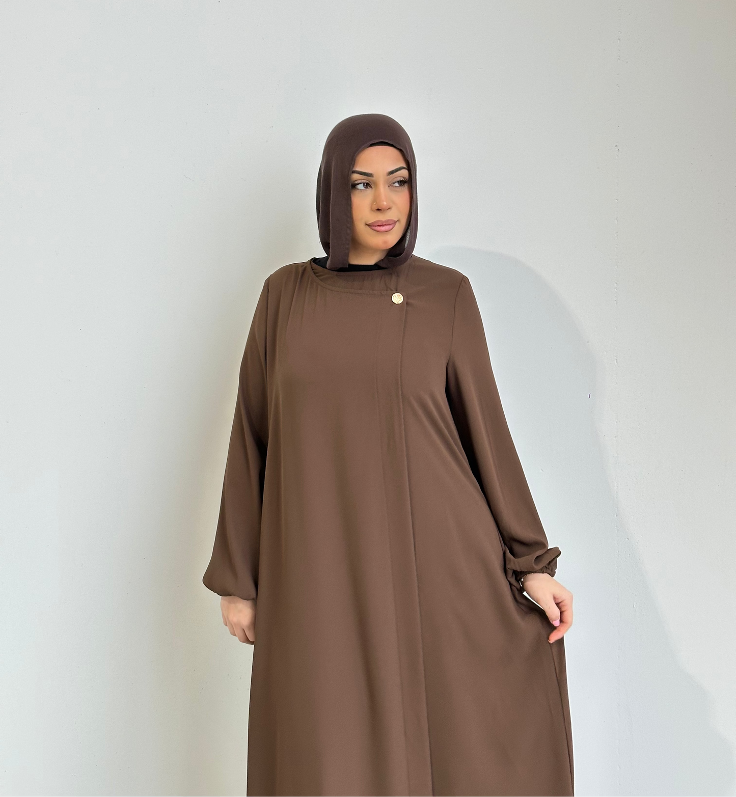 Manar Tie Abaya