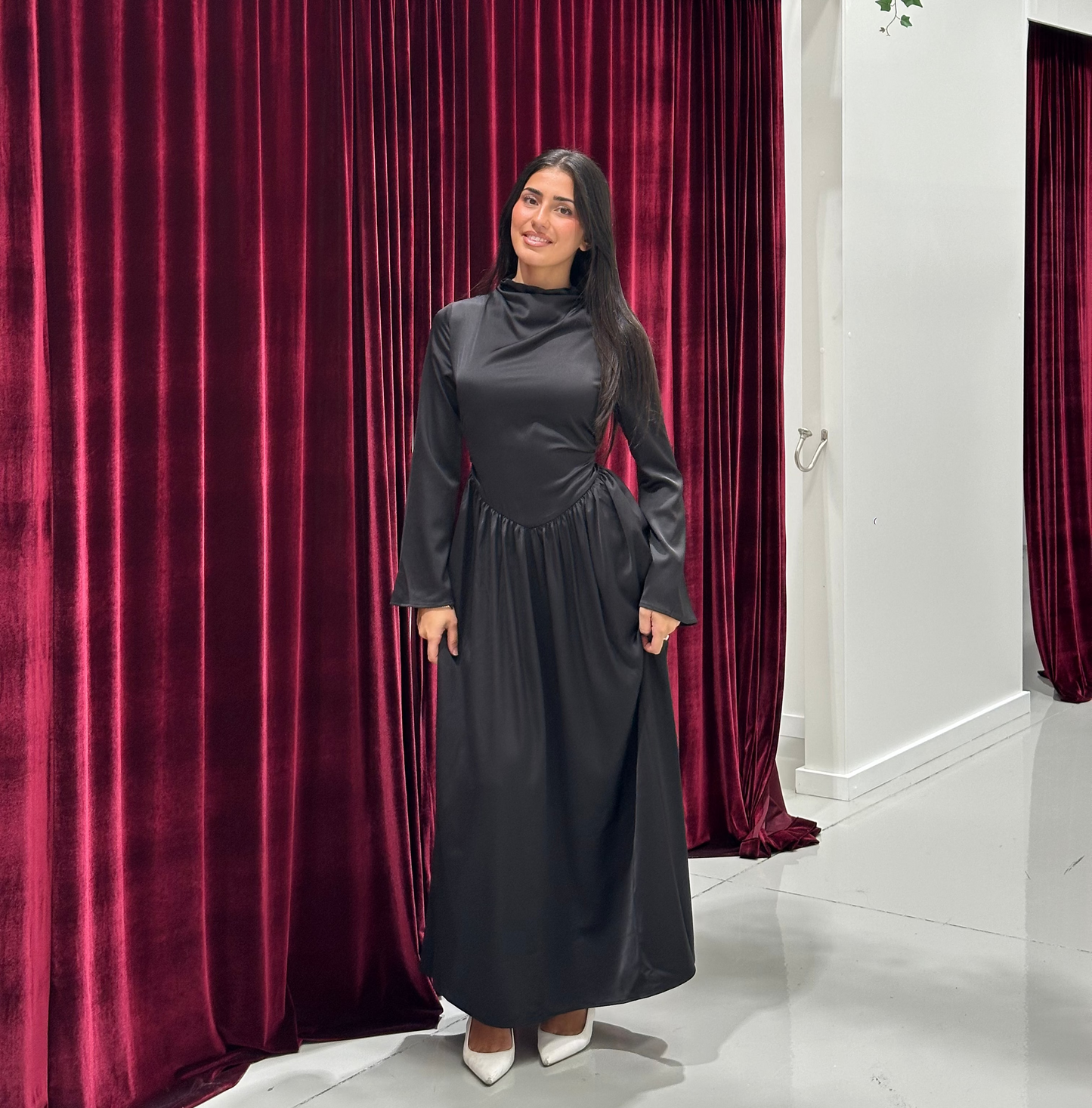 Sia Satin Dress