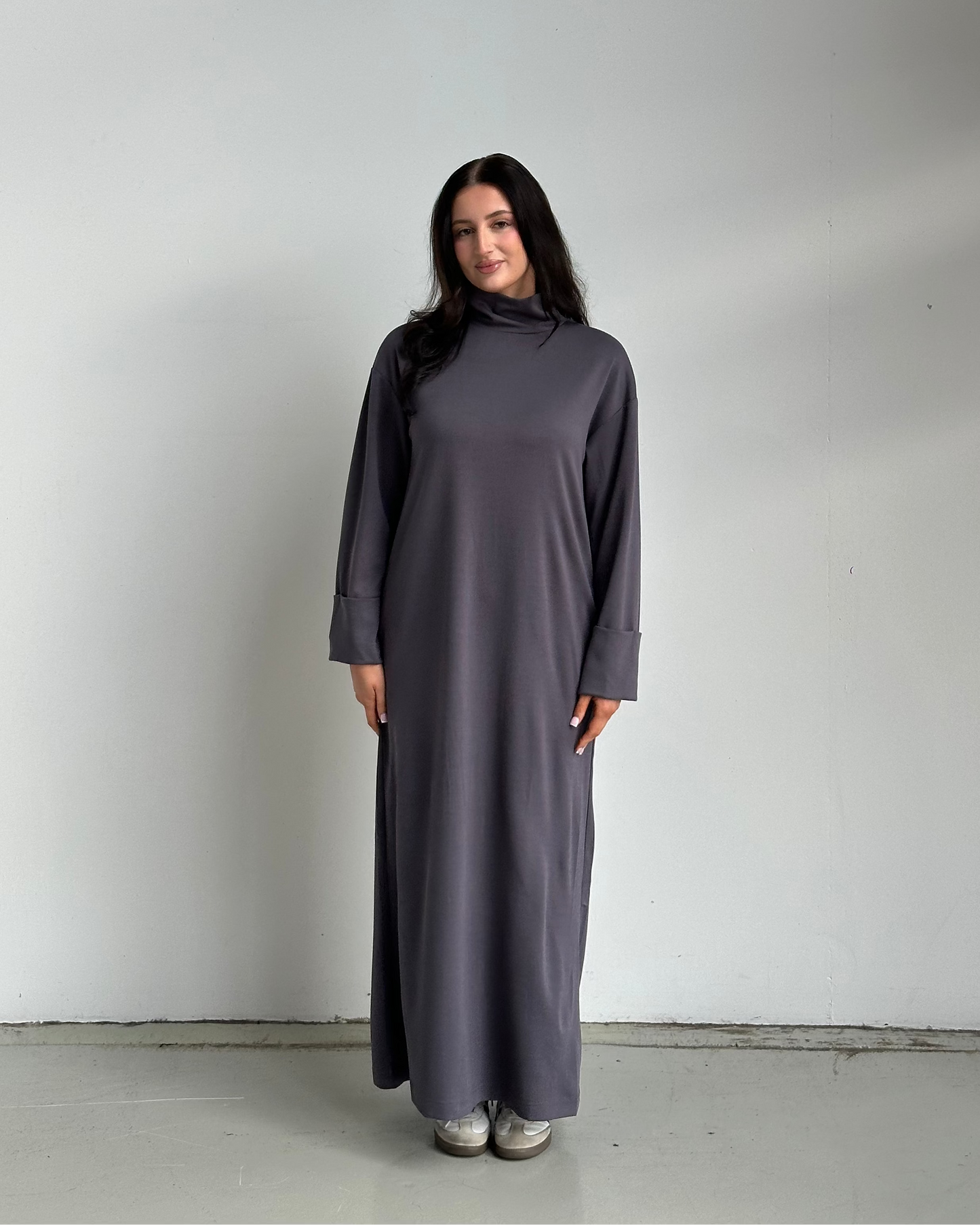 Rihanna Abaya