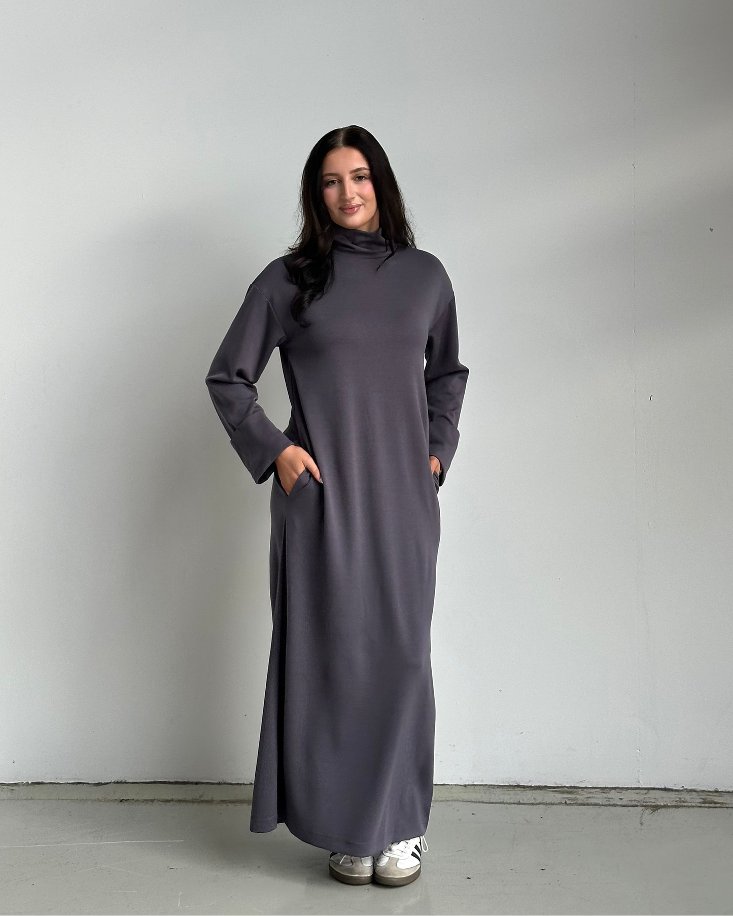 Rihanna Abaya