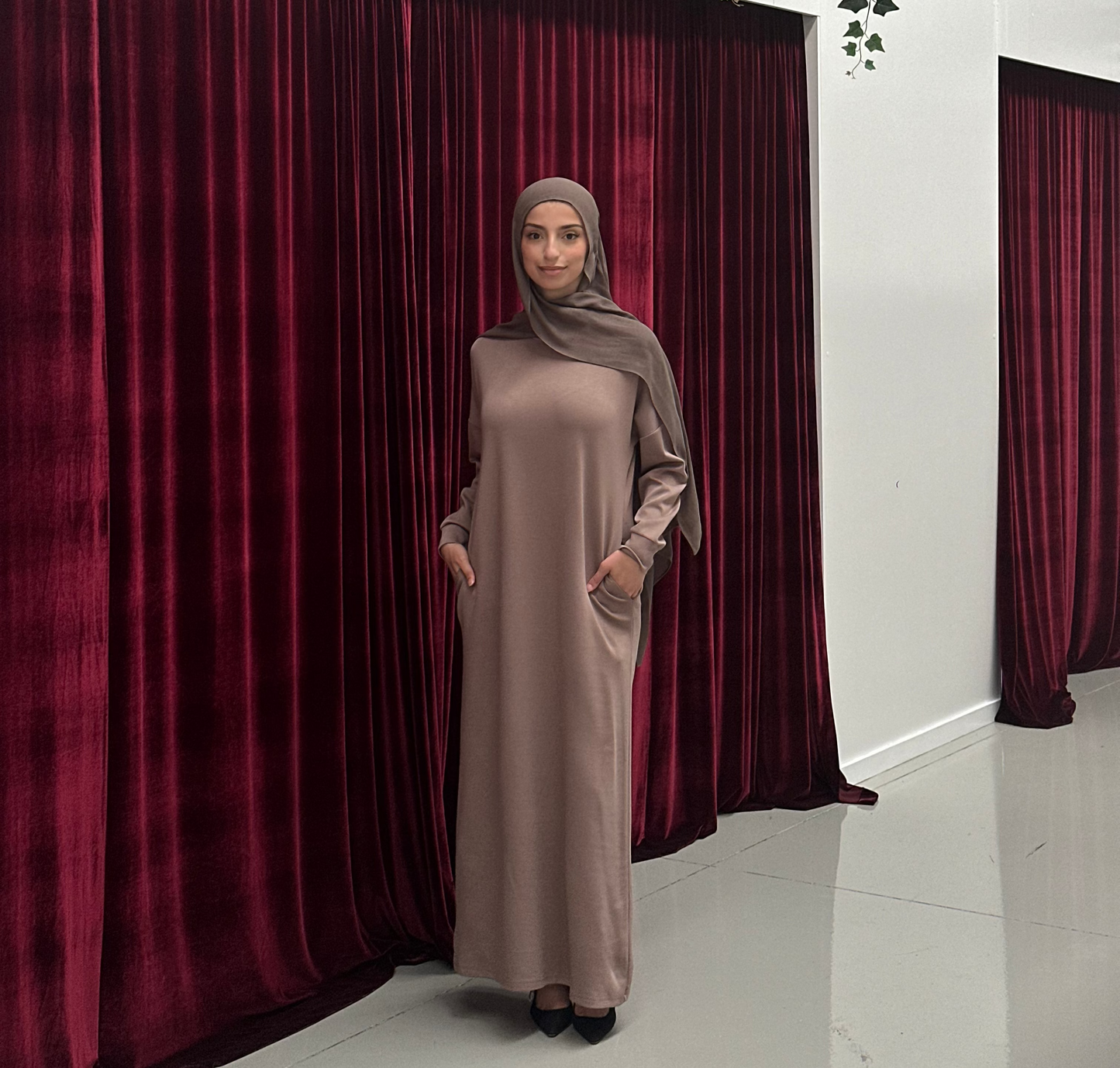 Jameela Abaya