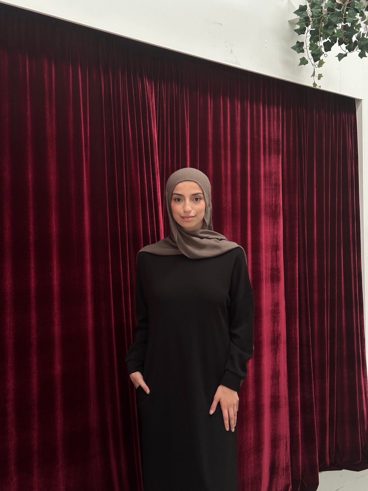 Jameela Abaya