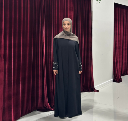 Amal Pearl Abaya