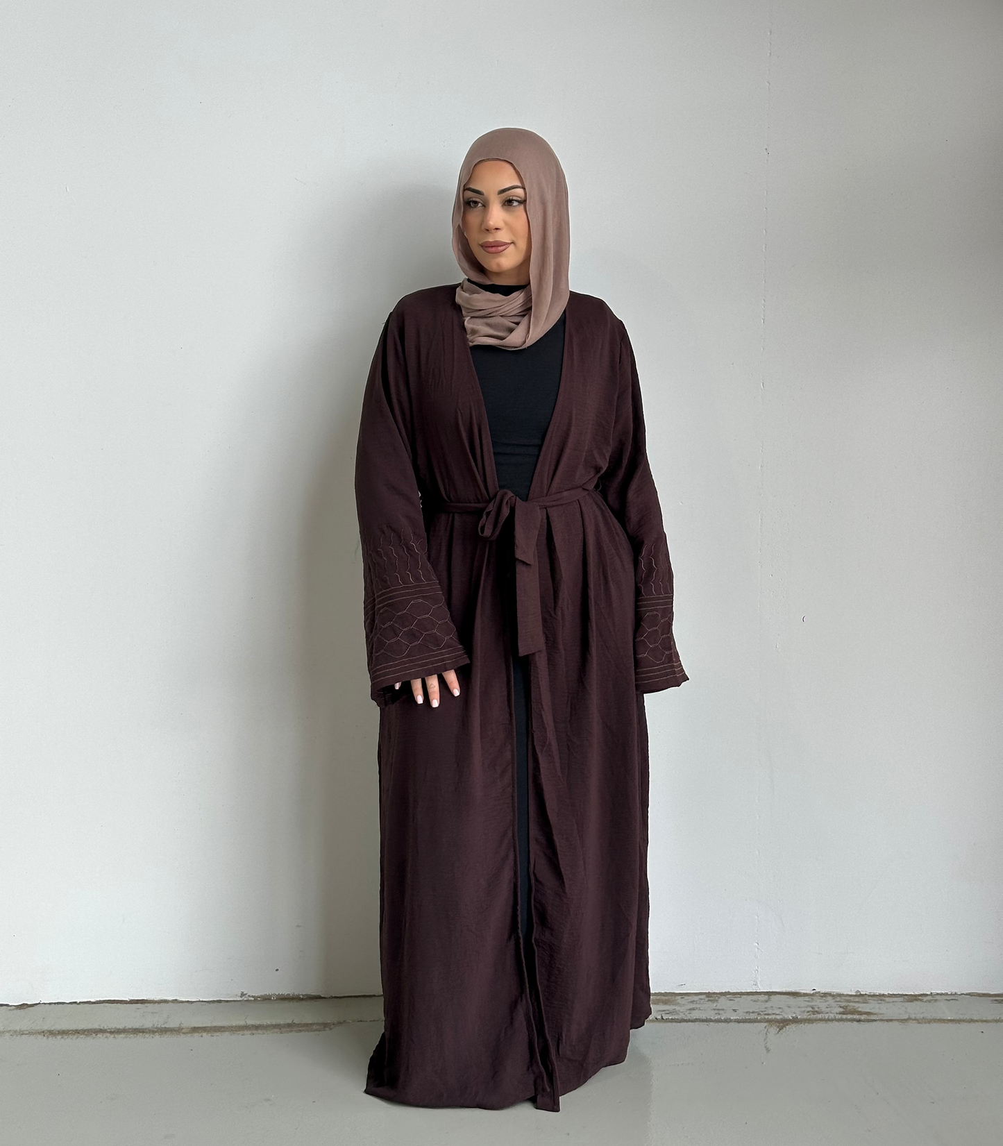 Medina Open Abaya