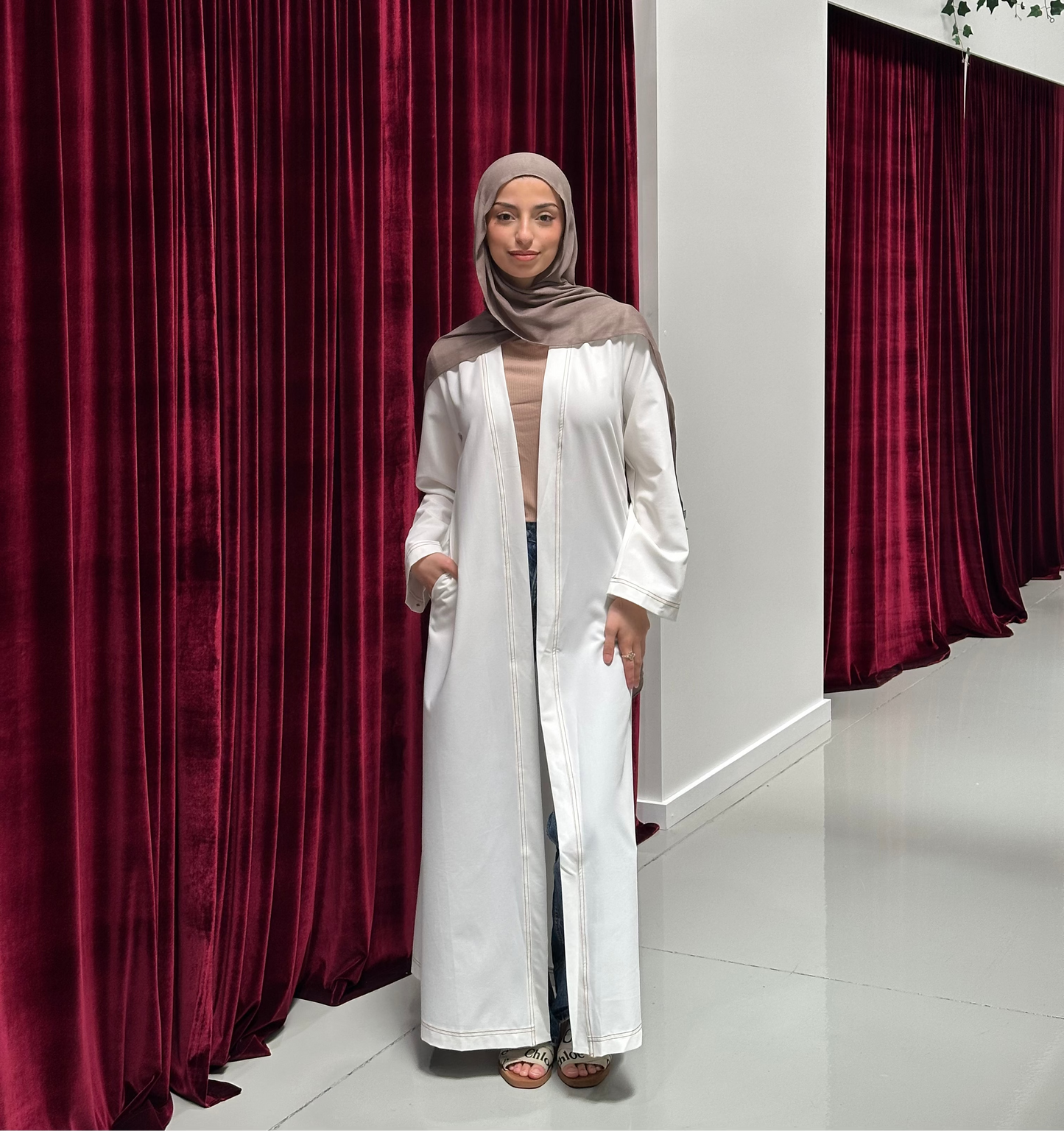 Sahra Open Abaya