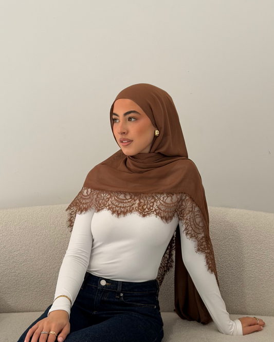 Brown Lace Modal
