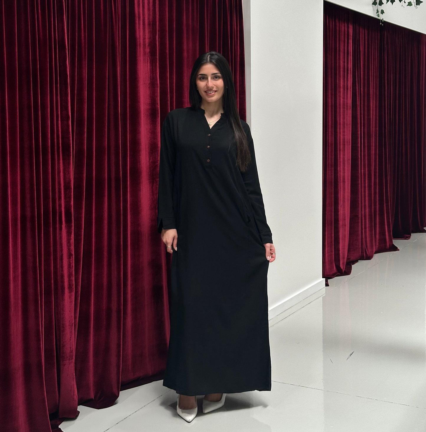 Alara Linen Abaya
