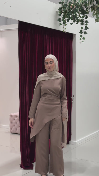 Ava Asymmetrical Set