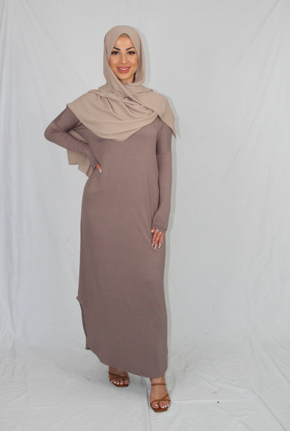 Isla Basic Dress